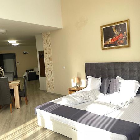 Hotel Ostrova Plovdiv Luaran gambar