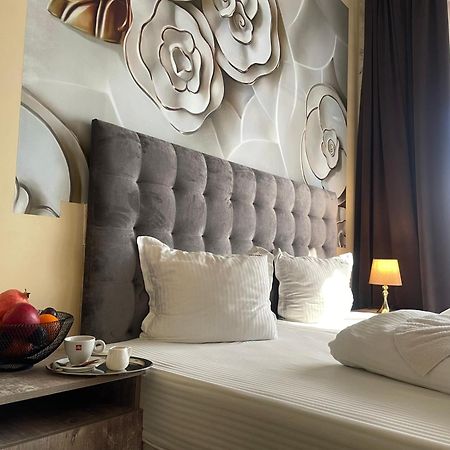 Hotel Ostrova Plovdiv Luaran gambar