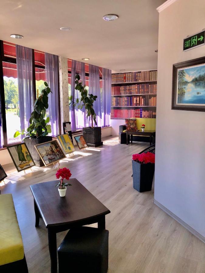 Hotel Ostrova Plovdiv Luaran gambar