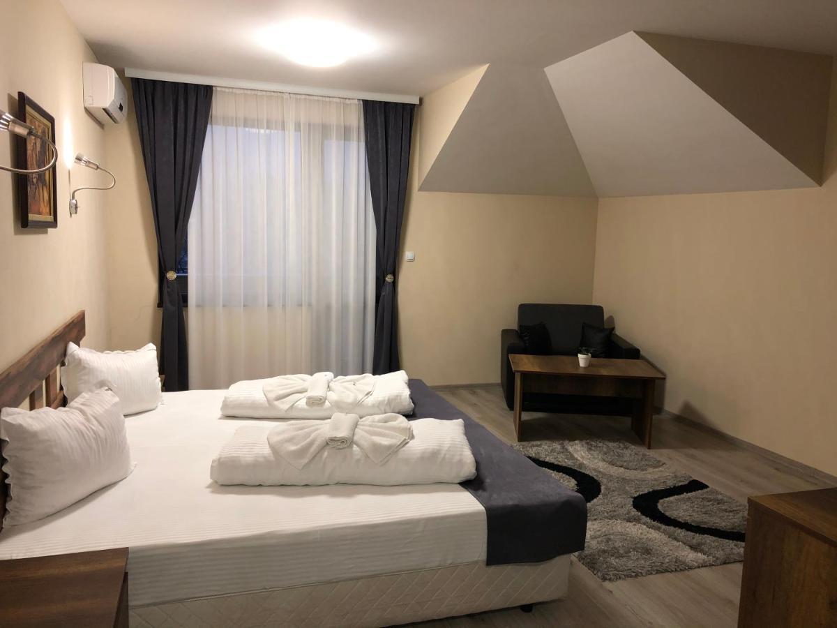 Hotel Ostrova Plovdiv Luaran gambar