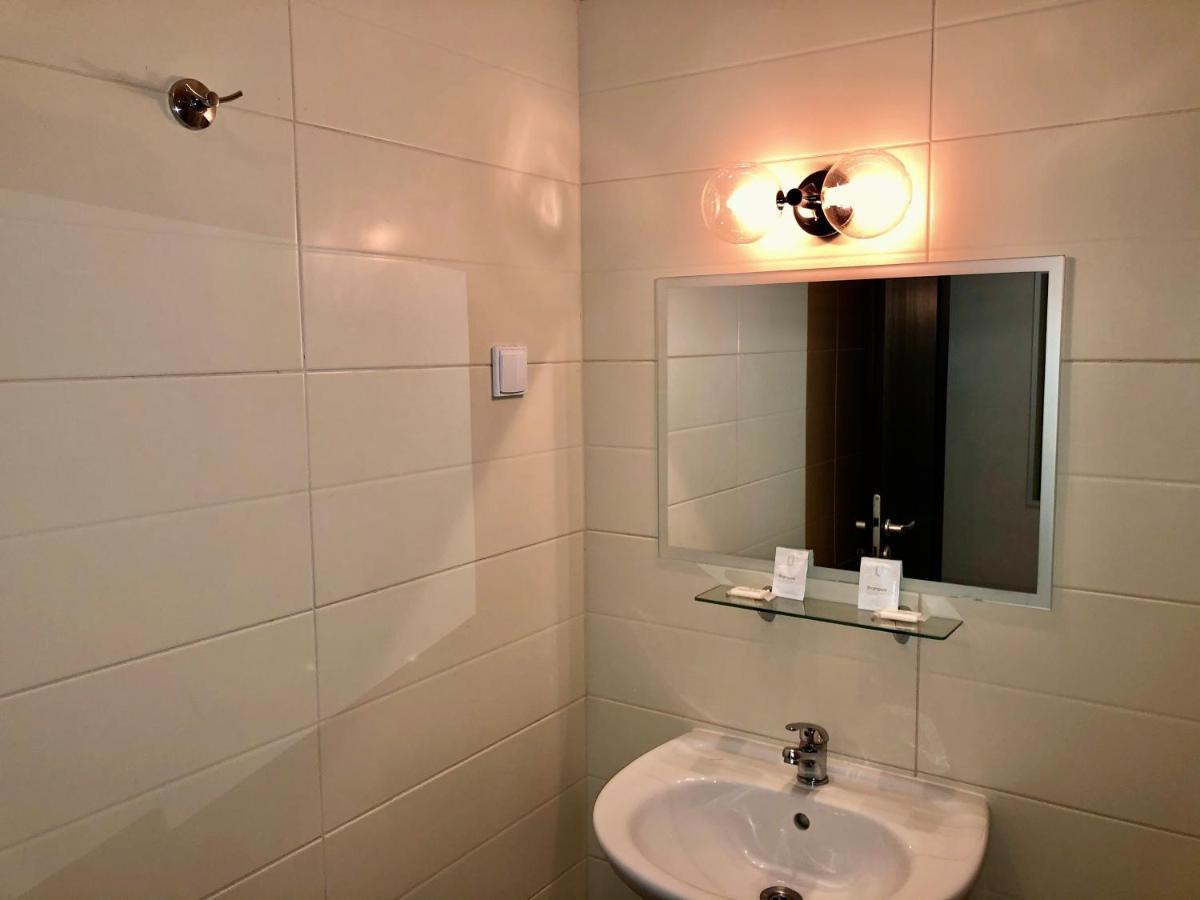 Hotel Ostrova Plovdiv Luaran gambar