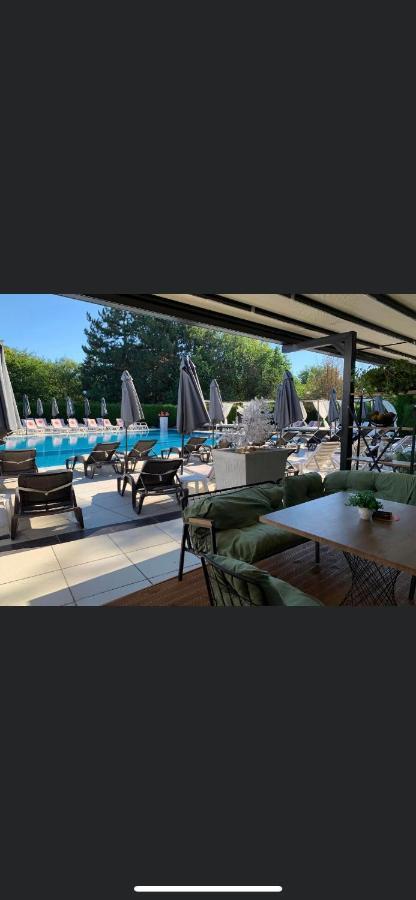Hotel Ostrova Plovdiv Luaran gambar
