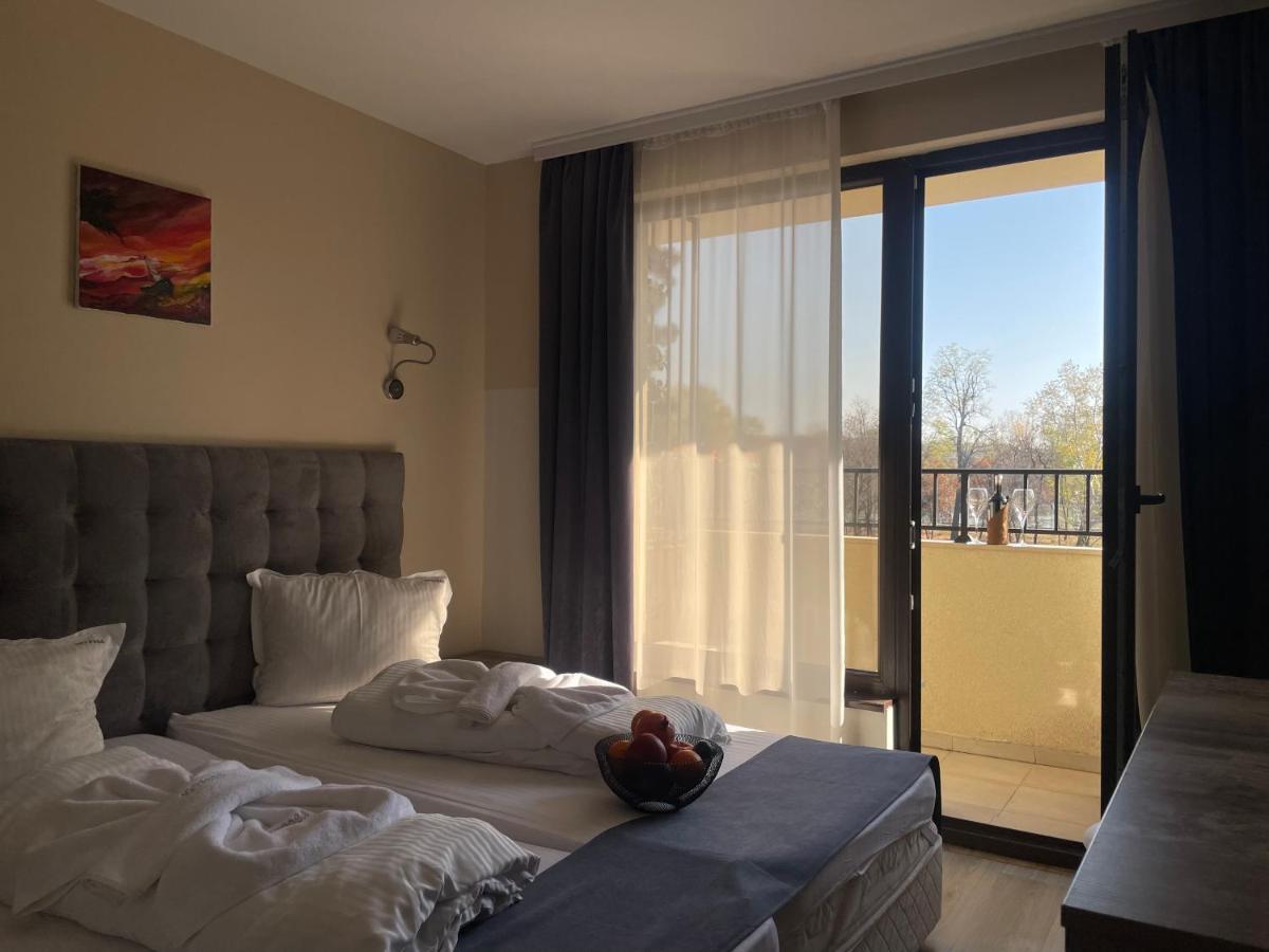 Hotel Ostrova Plovdiv Luaran gambar