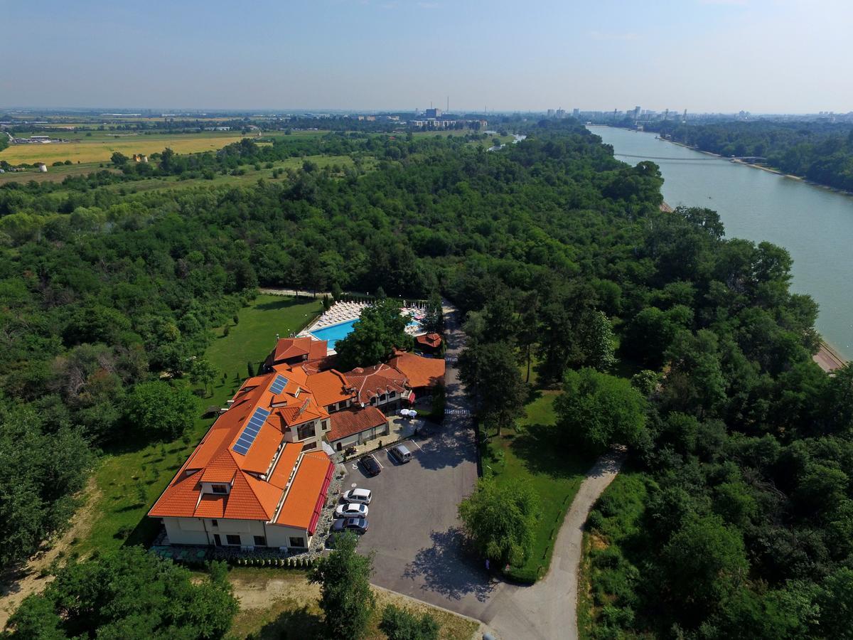 Hotel Ostrova Plovdiv Luaran gambar